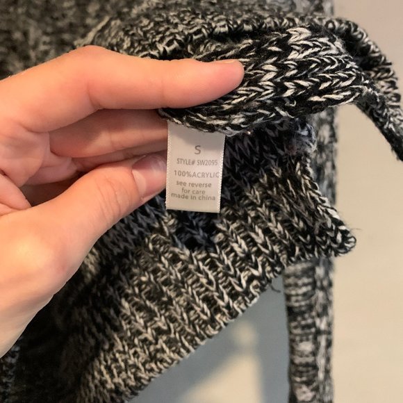 Active USA Black Marled Cable-Knit Sweater - Picture 10 of 12